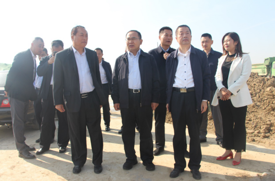 兰山区委副书记、区长沈如茂一行到临沂商贸服务型国家物流枢纽山东顺和国际智慧物流园项目现场视察工作